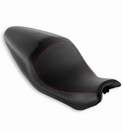 Selle Basse Monster 821 et 1200