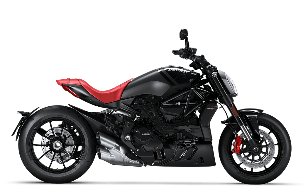 XDiavel-Nera-SM-MY22-Model-Preview-1050x650